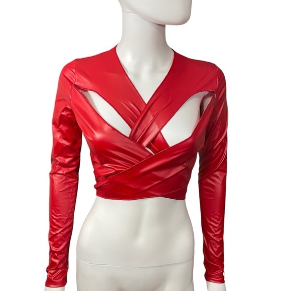 Red PU Long Sleeve Sexy Party Top
New - Picture 4 of 8